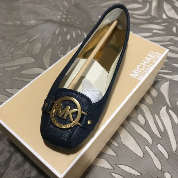 Michael Kors Flats - Picture 1 of 2
